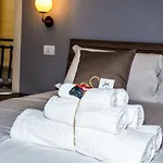 Alojamento de Acomodação e Pequeno-almoço B&B Vicoli Di Napoli