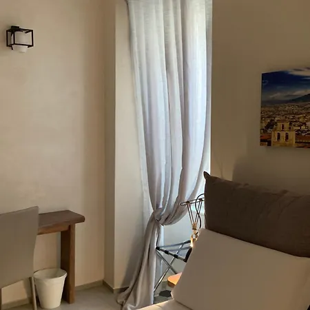 Vicoli Di 4*