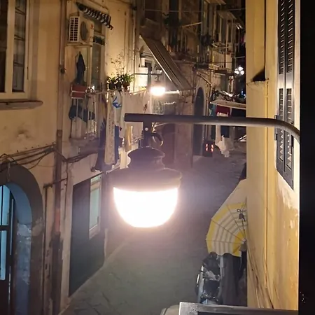 Bed and Breakfast B&B Vicoli Di Napoli 4*